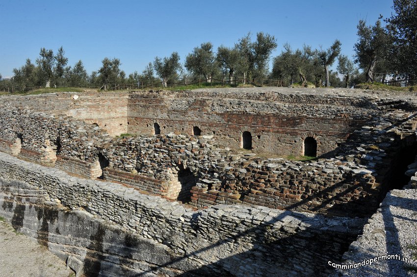 075 Grotte di Catullo.JPG